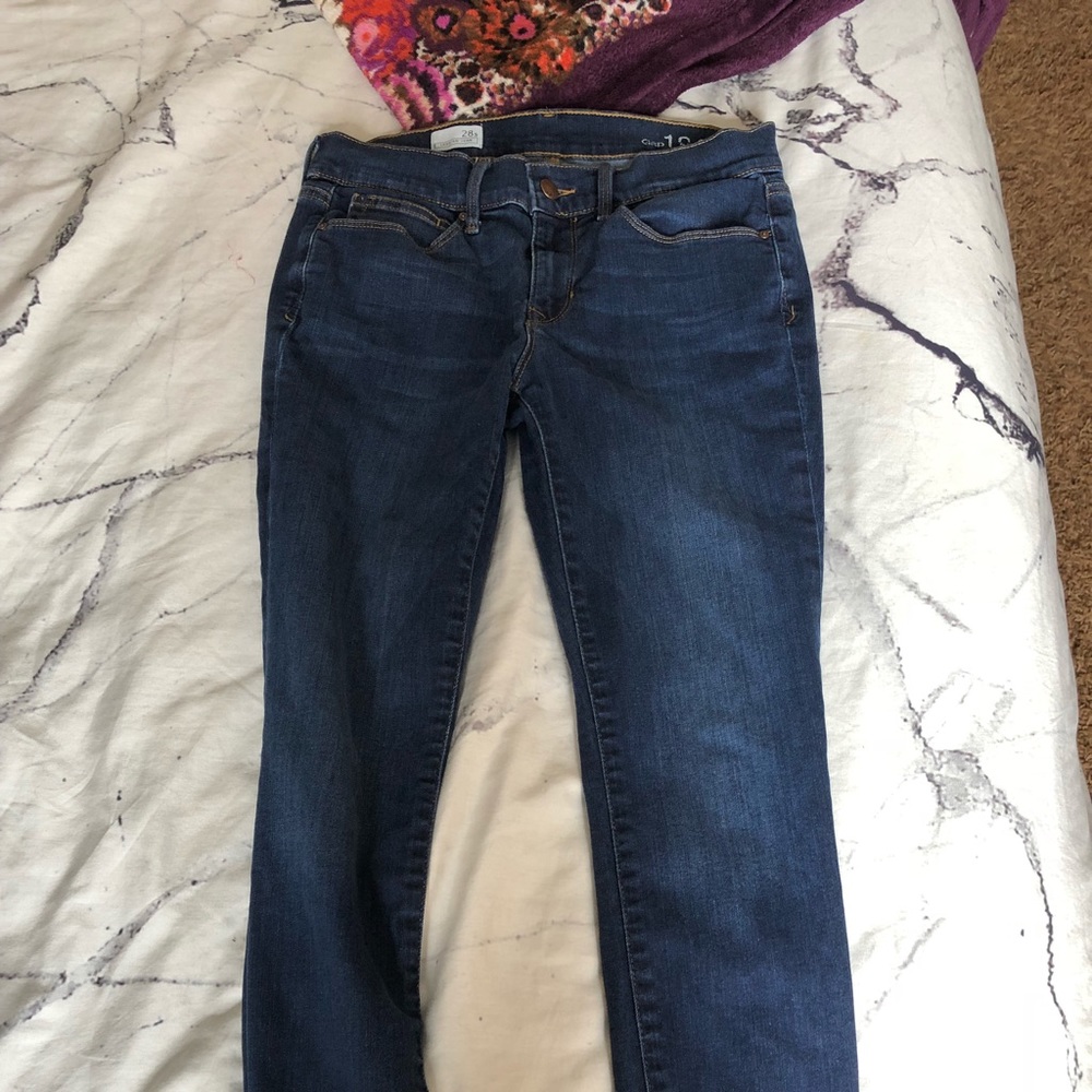GAP medium wash legging jeans